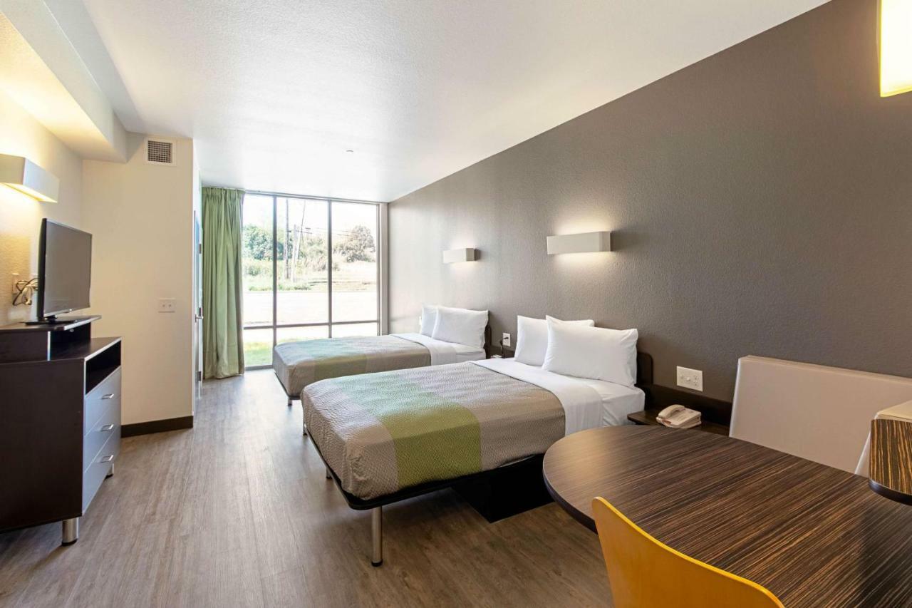 Studio 6 Austin Airport Luaran gambar